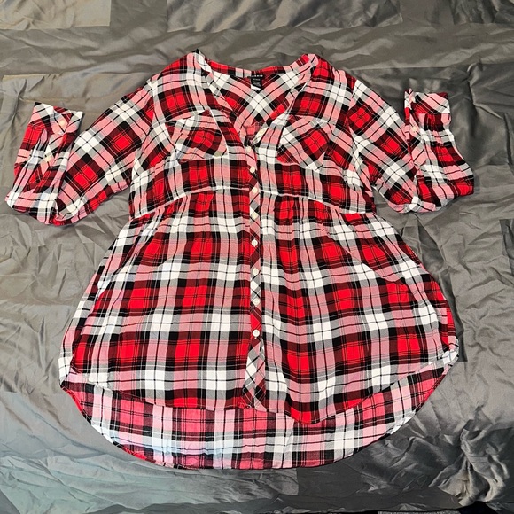 torrid Tops - Torrid Empire Waist Hi-lo Plaid Shirt Size 1